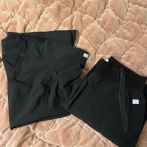 Cherokee Infinity Jogger Scrub set